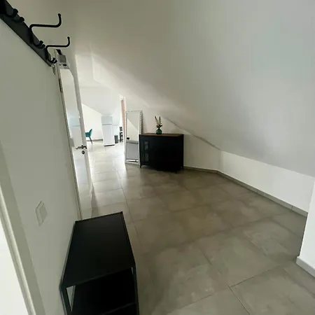 Schoene Neubauwohnung Naehe Frankfurt Und Flughafen *